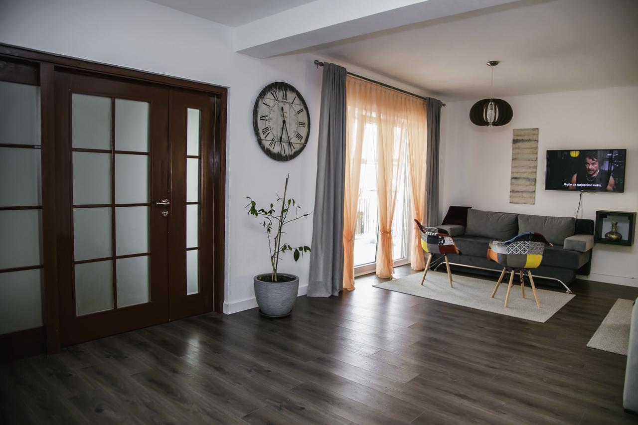 Lgp Exclusive Apartment Bihać Buitenkant foto