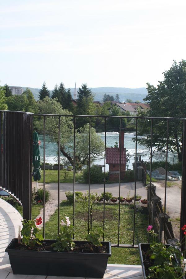 Lgp Exclusive Apartment Bihać Buitenkant foto