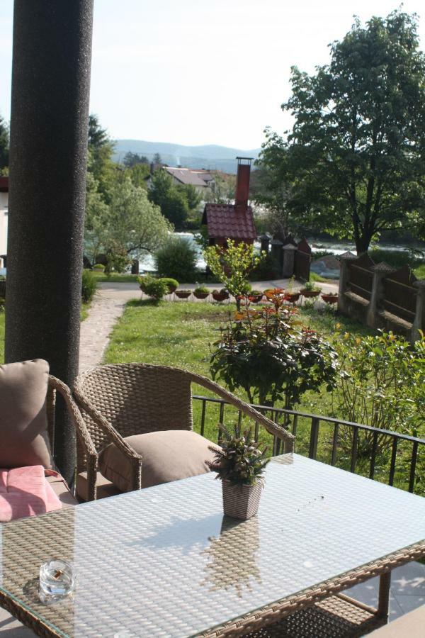 Lgp Exclusive Apartment Bihać Buitenkant foto